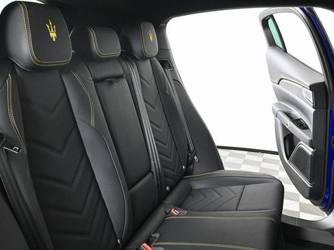 New 2025 Maserati Grecale GT image 23