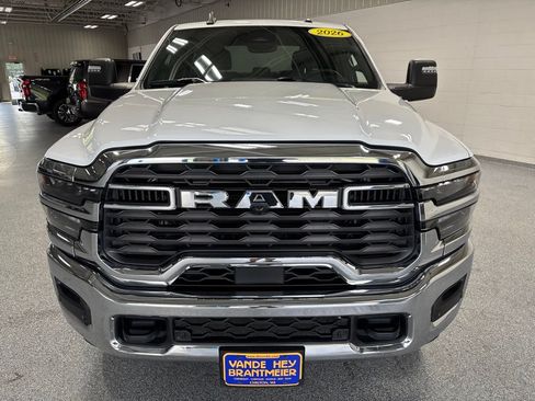 Used 2026 RAM 2500 Big Horn AWD/4WD image 2