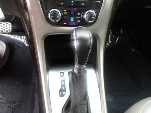 Used 2013 Buick Verano Convenience image 24