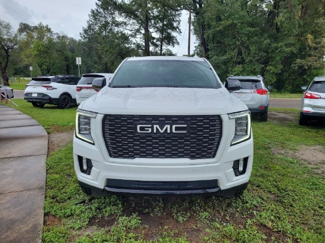 Used 2021 GMC Yukon XL SLT w/ SLT Premium Package RWD image 5