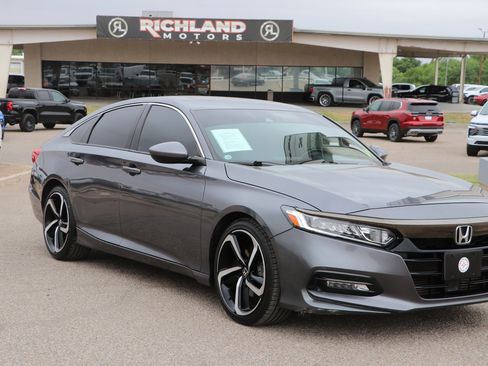Used 2020 Honda Accord Sport image 1