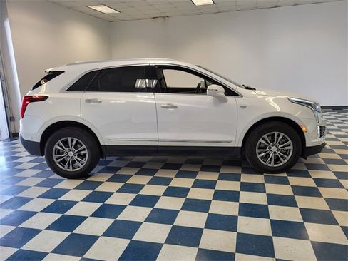 Used 2020 Cadillac XT5 Premium Luxury image 25