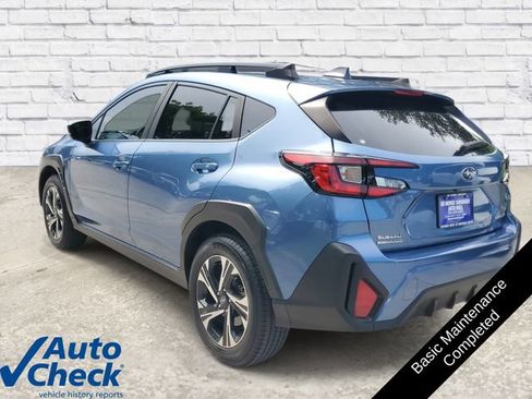 Used 2024 Subaru Crosstrek 2.0i Premium AWD/4WD image 2