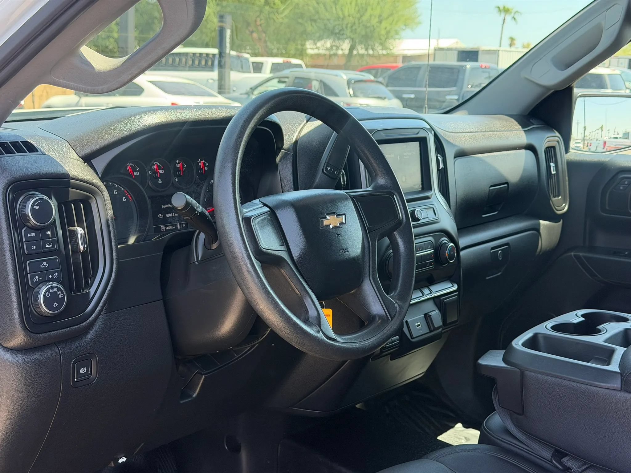 Used 2020 Chevrolet Silverado 1500 W/T w/ Trailering Package AWD/4WD image 19