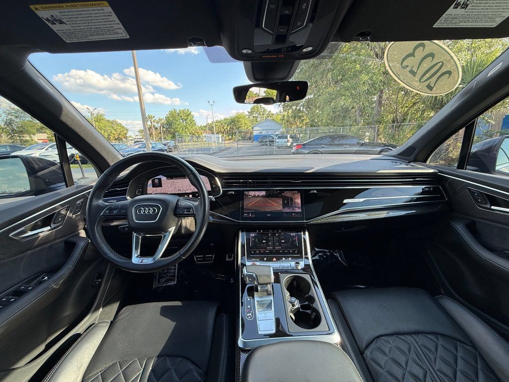 Used 2023 Audi SQ7 Prestige AWD/4WD image 24
