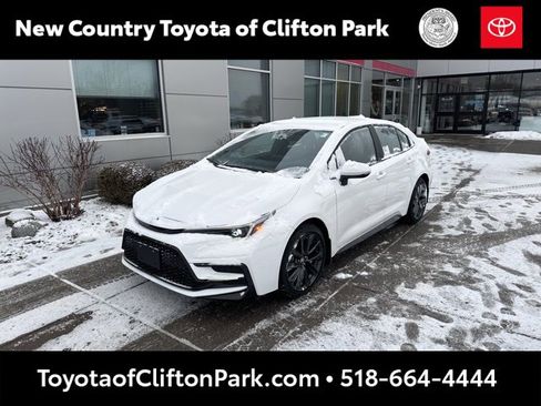 New 2026 Toyota Corolla SE image 7