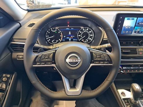 New 2025 Nissan Altima 2.5 SR w/ SR Premium Package image 15