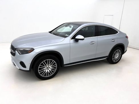 Used 2024 Mercedes-Benz GLC 300 GLC 300 Coupe image 9