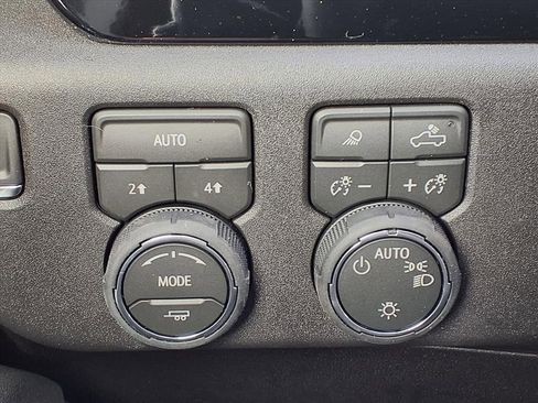 New 2026 Chevrolet Silverado 1500 LT w/ Safety Package image 9