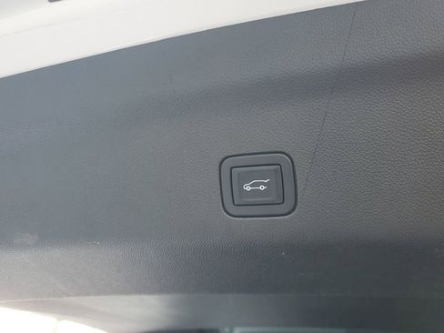 Used 2023 Cadillac Escalade Sport w/ Touring Package image 25