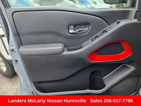 Used 2023 Nissan Frontier PRO-4X w/ Pro Convenience Package AWD/4WD image 22