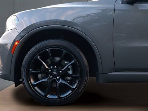 Used 2025 Dodge Durango GT AWD/4WD image 5