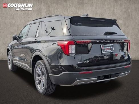 New 2026 Ford Explorer Active w/ Active Comfort Package image 5