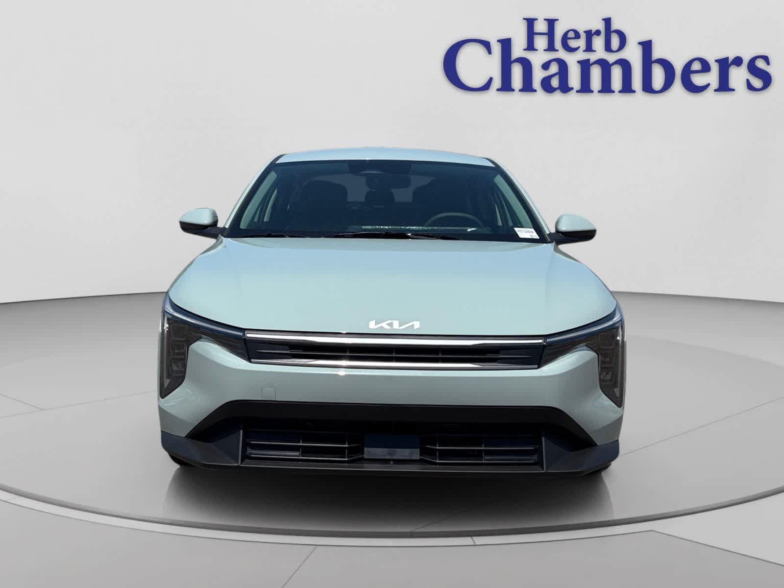 New 2026 Kia K4 FWD image 2