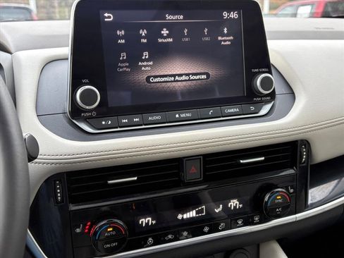 Certified 2023 Nissan Rogue SL image 11