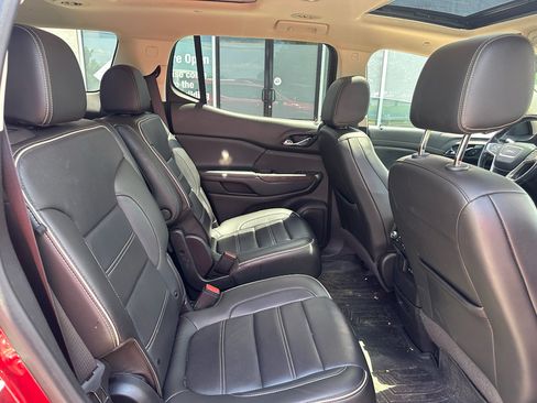 Used 2020 GMC Acadia Denali w/ Technology Package AWD/4WD image 16