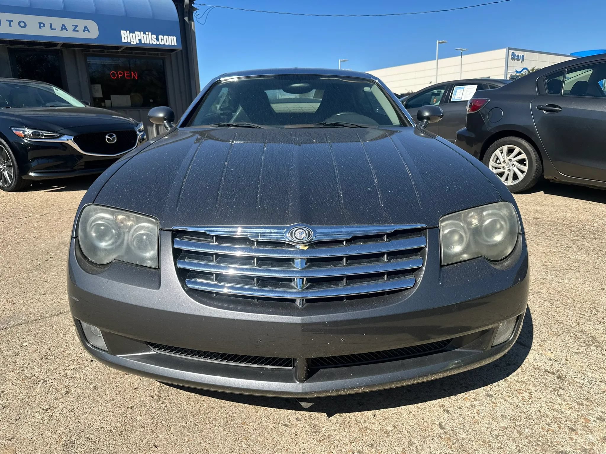 Used 2004 Chrysler Crossfire Coupe RWD image 2