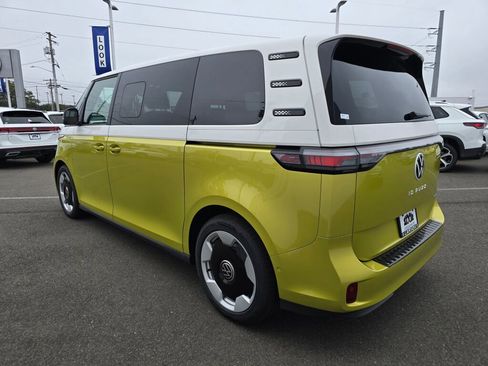 New 2025 Volkswagen ID. Buzz Pro S Plus image 6