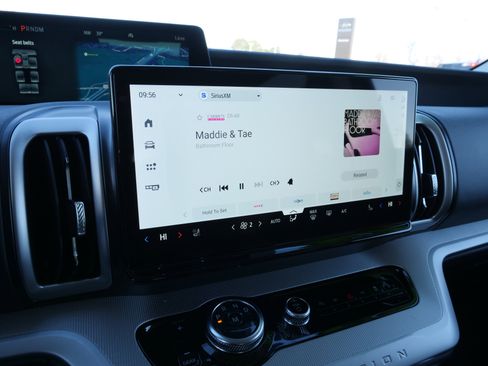 New 2025 Ford Expedition Max Active image 26