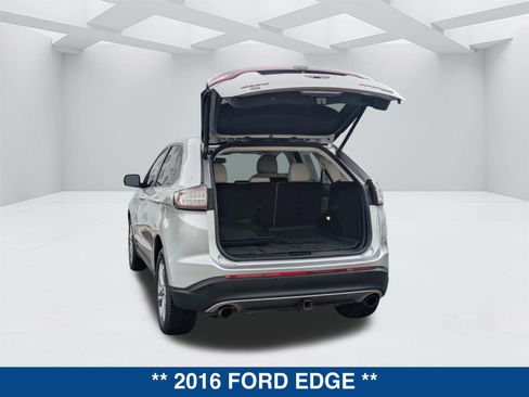 Used 2016 Ford Edge Titanium w/ Technology Package FWD image 14