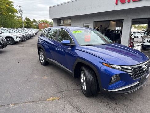 Used 2023 Hyundai Tucson SE image 5