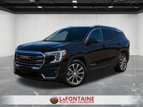 Used 2024 GMC Terrain SLT AWD/4WD image 2