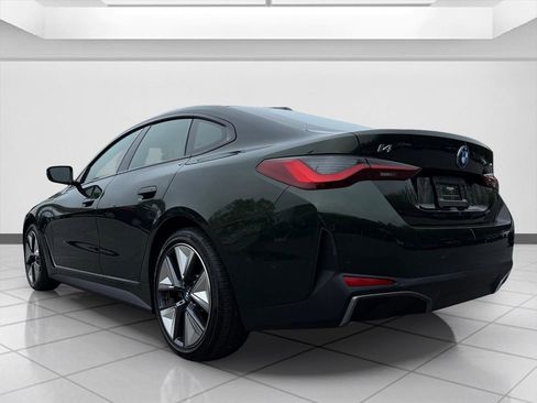 Used 2023 BMW i4 eDrive35 RWD image 3