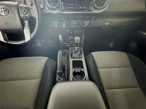 Used 2021 Toyota Tacoma TRD Off-Road image 25