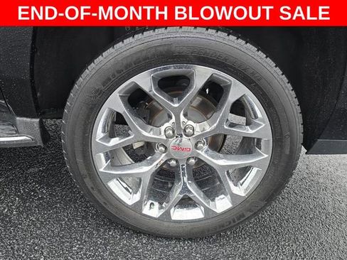 Used 2016 GMC Yukon XL Denali w/ Open Road Package image 31