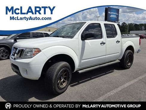 Used 2017 Nissan Frontier SV w/ SV Value Truck Package image 1