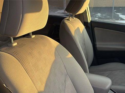 Used 2012 Toyota RAV4 4WD image 27