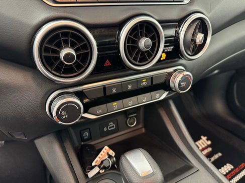 Used 2024 Nissan Sentra S image 17