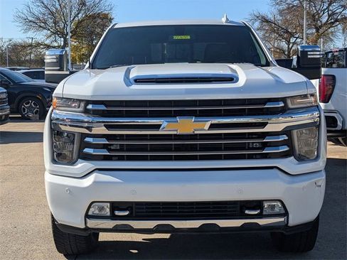Used 2020 Chevrolet Silverado 2500 High Country w/ Z71 Off-Road Package image 6