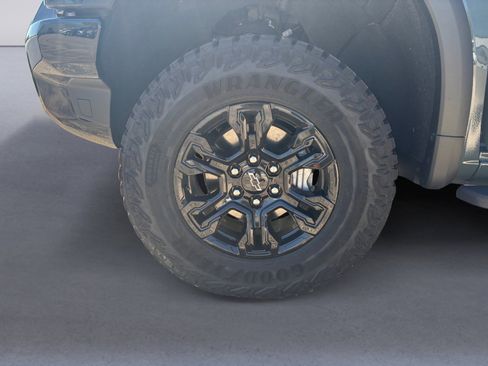 New 2025 Chevrolet Silverado 1500 ZR2 w/ Technology Package AWD/4WD image 14