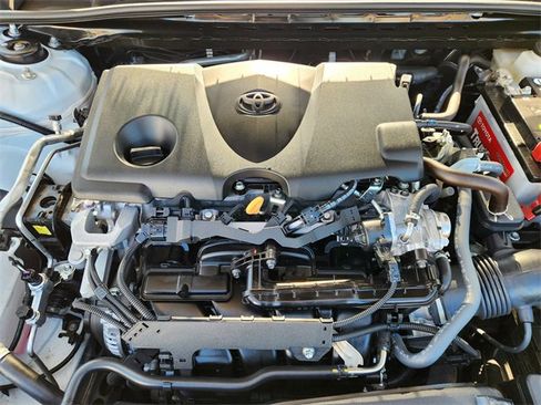 Used 2024 Toyota Camry LE image 21