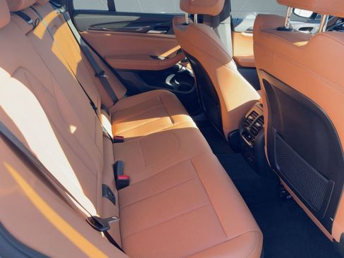 Used 2024 BMW X4 M40i w/ Premium Package image 26