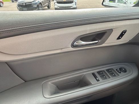 Used 2016 Chevrolet Traverse LS AWD/4WD image 28