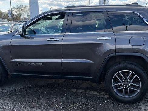 Used 2020 Jeep Grand Cherokee Limited AWD/4WD image 6