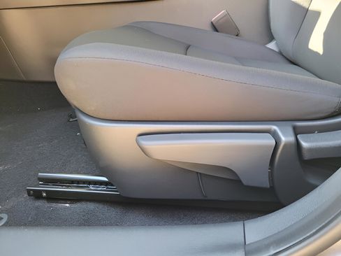 New 2025 Nissan Sentra S image 9