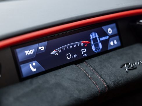 Used 2022 Ferrari Roma RWD image 37