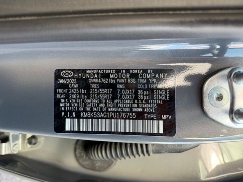 Used 2023 Hyundai Kona Limited w/ Cargo Package FWD image 37