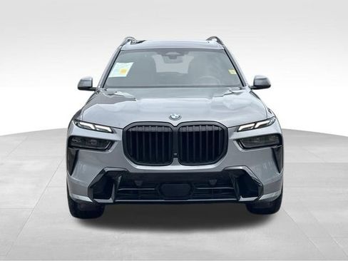 Used 2024 BMW X7 xDrive40i w/ M Sport Package AWD/4WD image 13