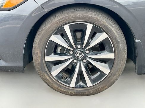 Used 2024 Honda Civic EX image 30