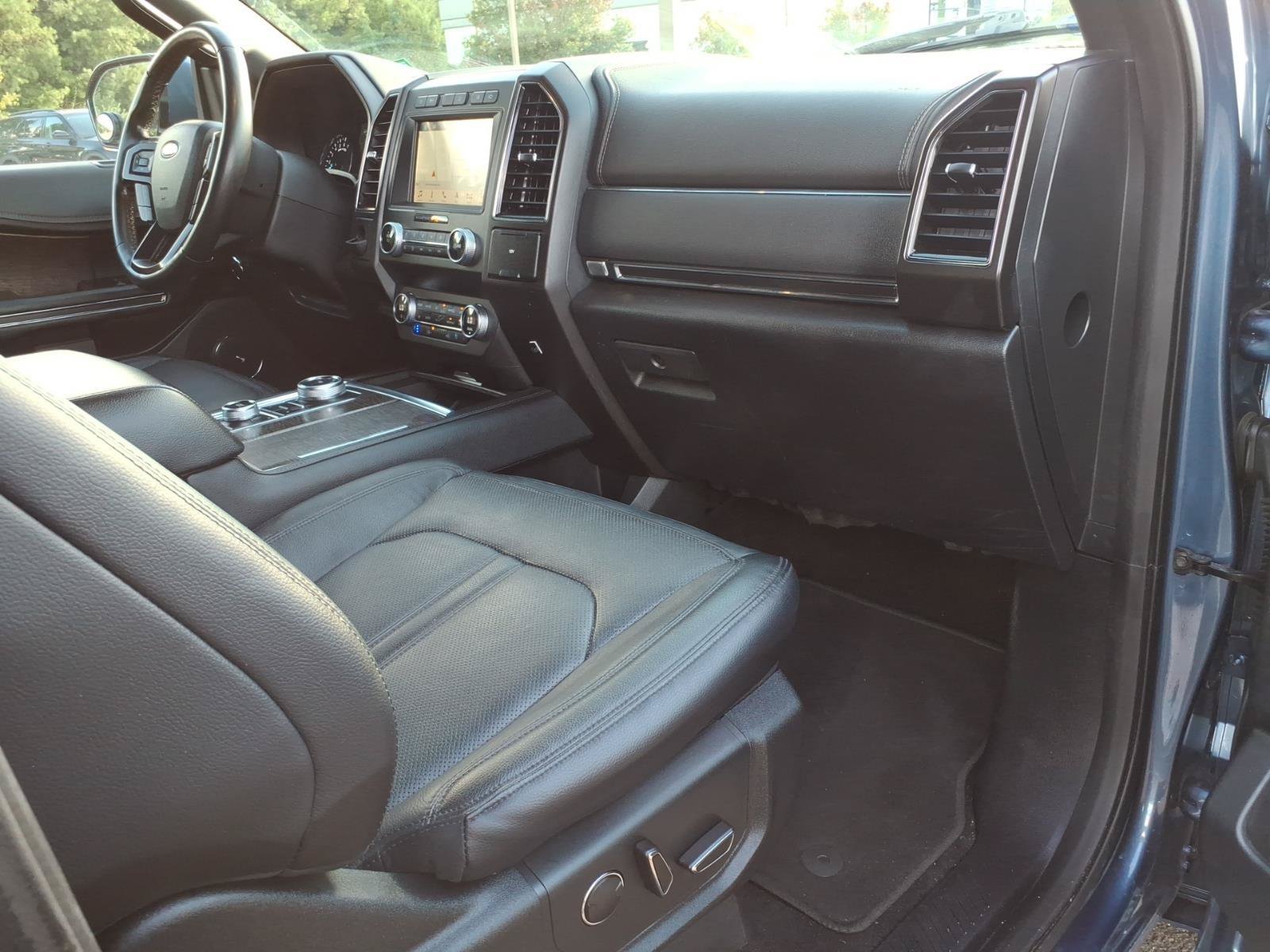 Certified 2019 Ford Expedition Max Limited w/ Equipment Group 302A AWD/4WD image 9