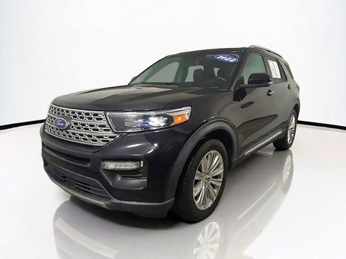 Used 2022 Ford Explorer Limited w/ Equipment Group 301A RWD image 8