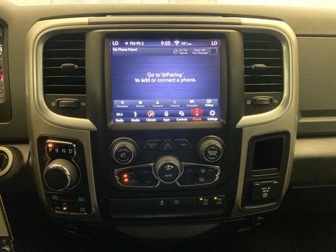 Used 2019 RAM 1500 Big Horn AWD/4WD image 25