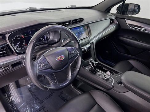 Used 2020 Cadillac XT5 Luxury image 11