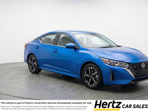Used 2025 Nissan Sentra SV image 1