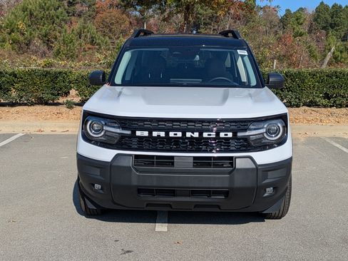 New 2025 Ford Bronco Sport Outer Banks image 9