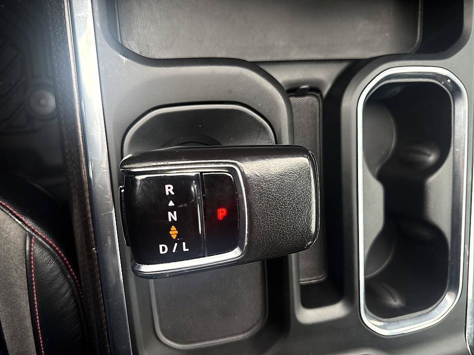 Used 2022 Chevrolet Silverado 1500 RST AWD/4WD image 18